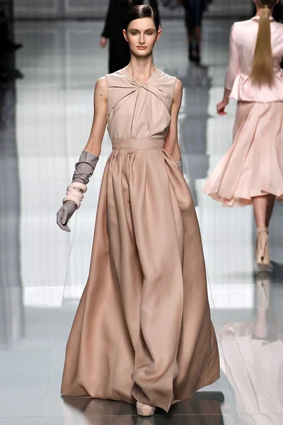 Look 44